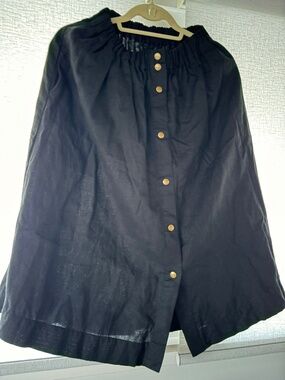 Marseille skirt I'm deep black